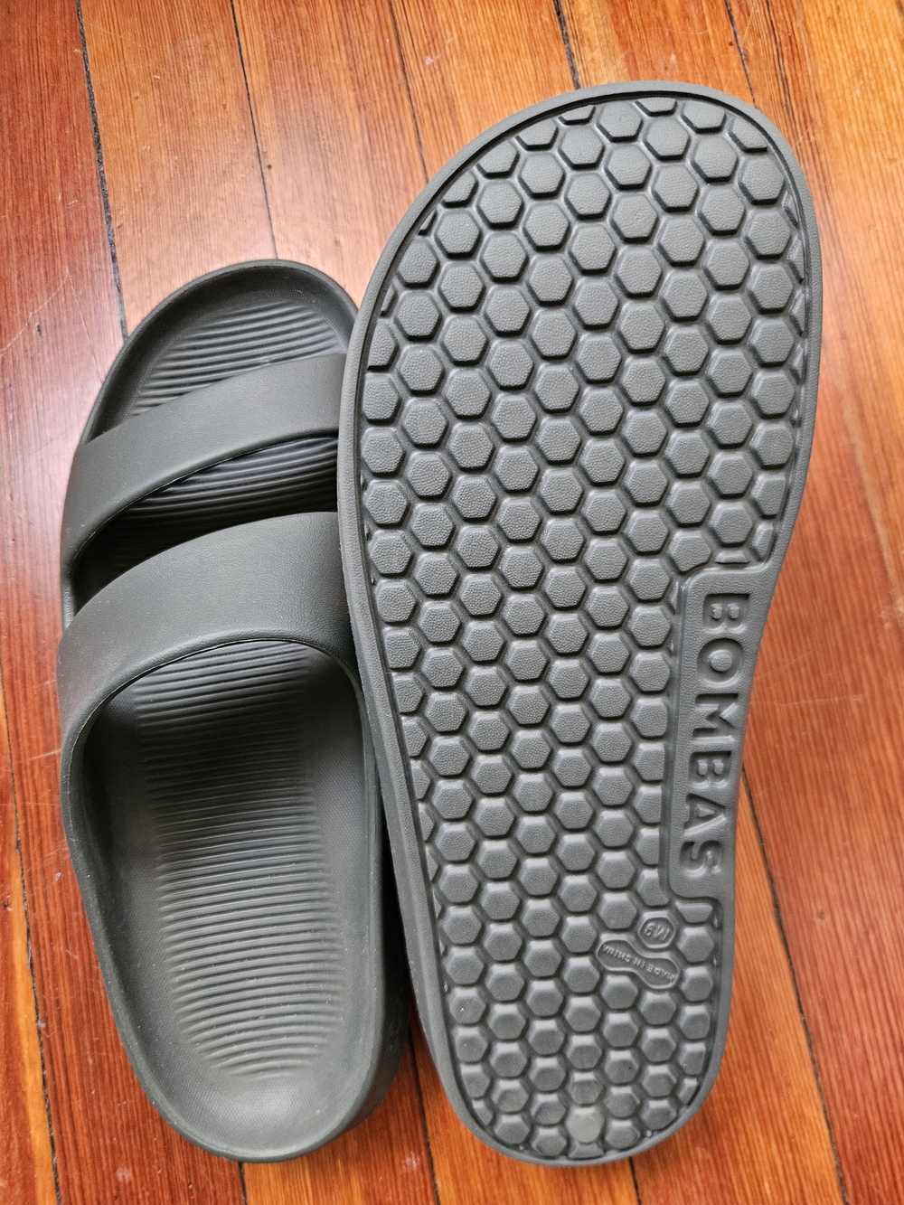 Bombas Men's Treehouse Green Slide Sandals